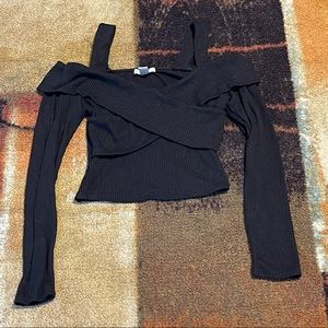 Black Cropped Sweater With Shoulder Cut-out